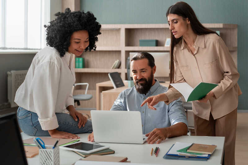 o melhor crm para pequenas empresas