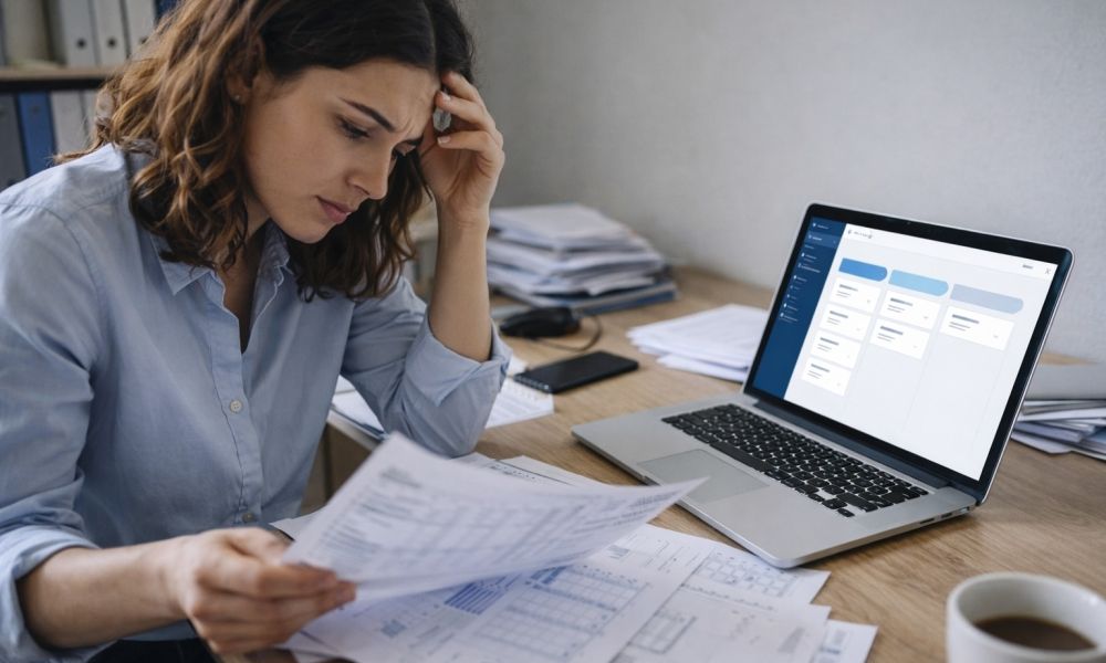 Planilha ou CRM? O erro que faz pequenas empresas perderem clientes